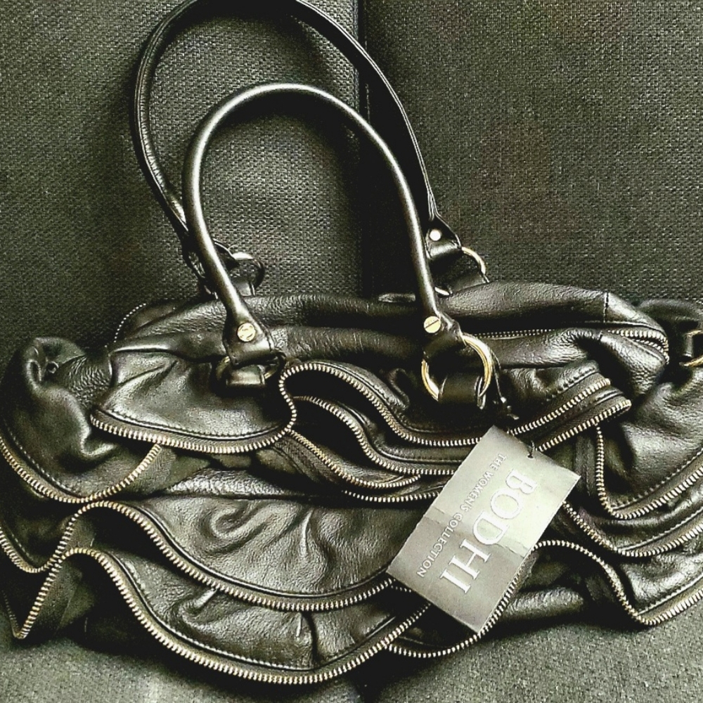 Bodhi shoulder bag